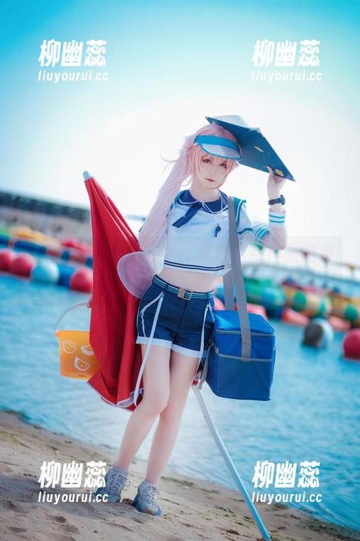 金鱼yui 金鱼yui的芭蕾艺术:夏日定制作品的灵动之美