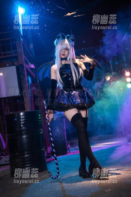 网盘小生意：阿九从不咕咕(九言)定制的私藏写真，谁想来撩？