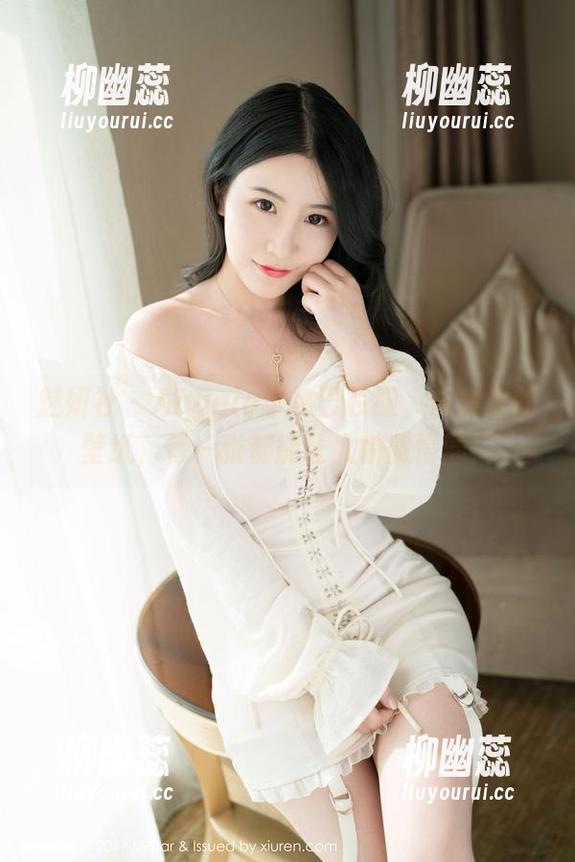 魅妍社 - Angela小热巴校服，合集里的壁纸，每一张都能让人稍微懵圈！